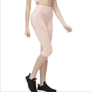 NWT Good American The Electric Feel Crop Legging size 1 Small Pink